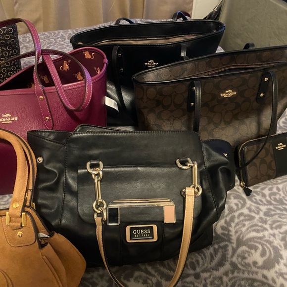 Coach bags coach wallets Dooney bags wallet Guess bags Victoria secret bag - Picture 2 of 3